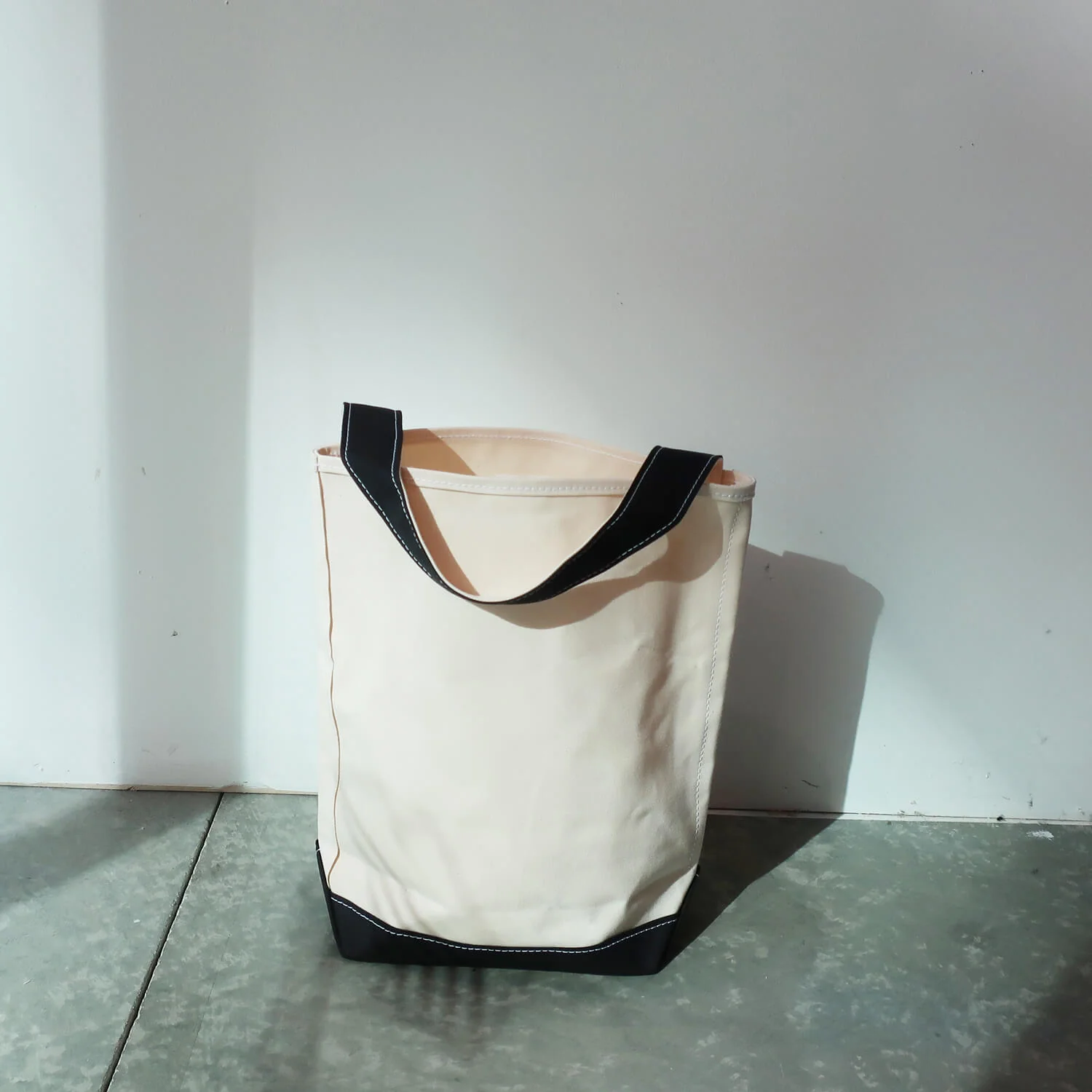 Baguette Tote Medium / TEMBEA - Image 15