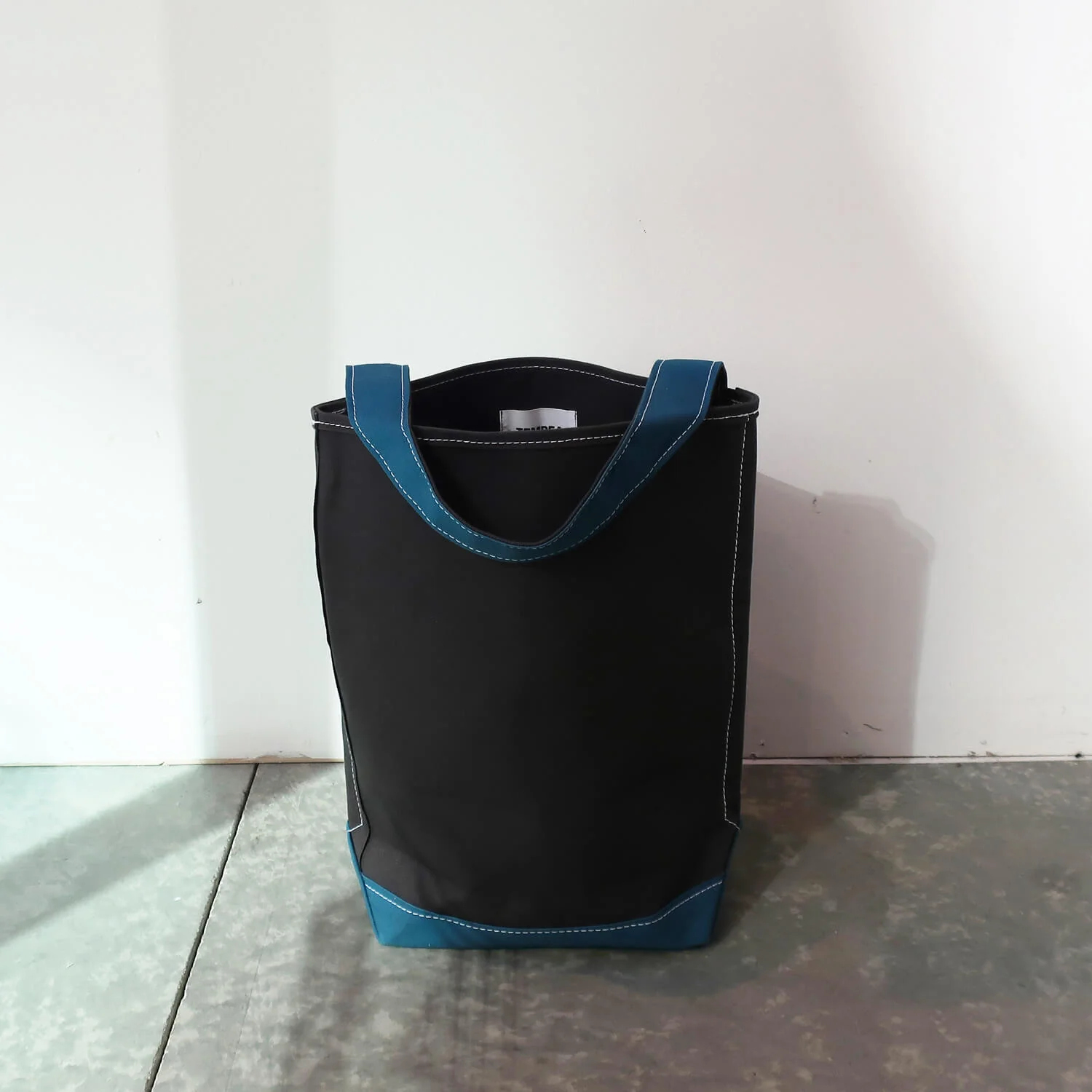 Baguette Tote Medium / TEMBEA - Image 16