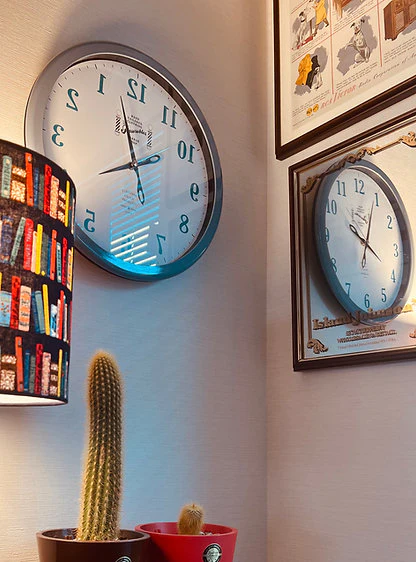 Barber Wall Clock - Image 5