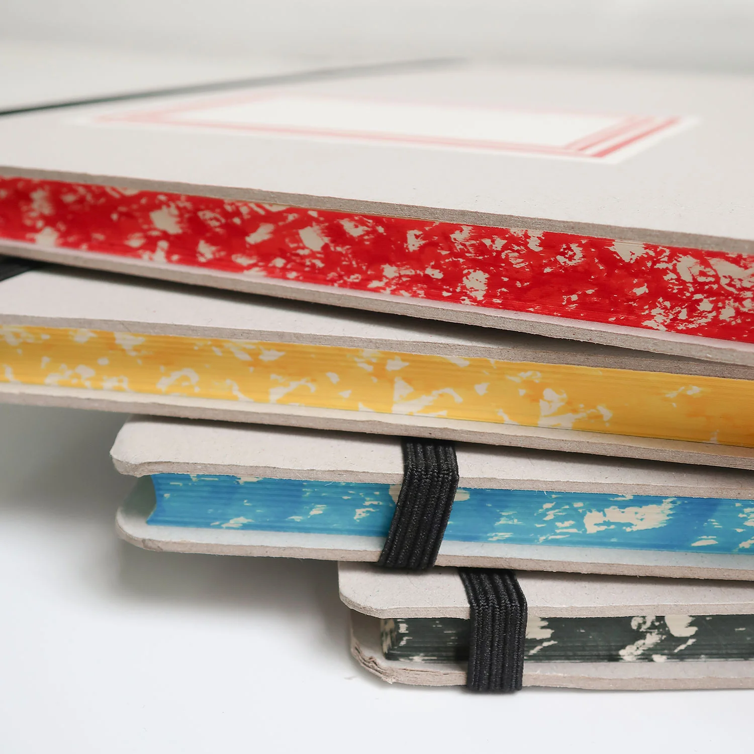 Cardboard Notebook with Band/ A5 (EMILIO BRAGA) - Image 12