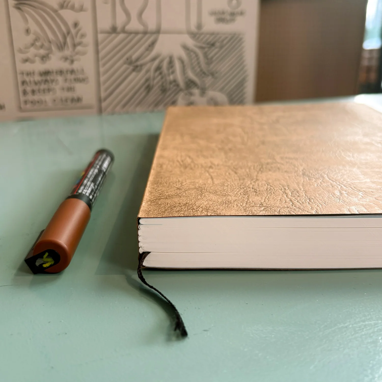 Extra Thick Notebook B5 - Image 3