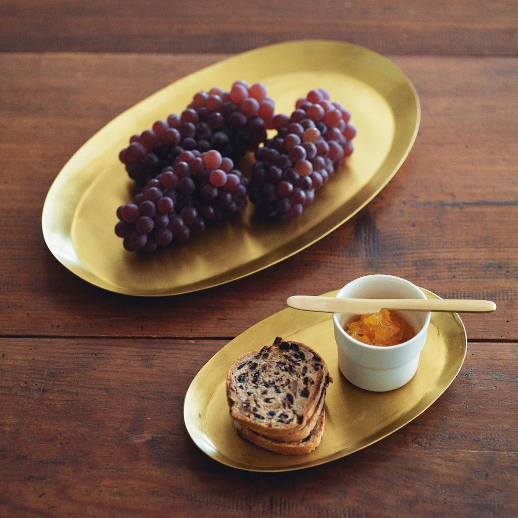 Fog linen work / Brass Oval Tray / Medium - Image 3