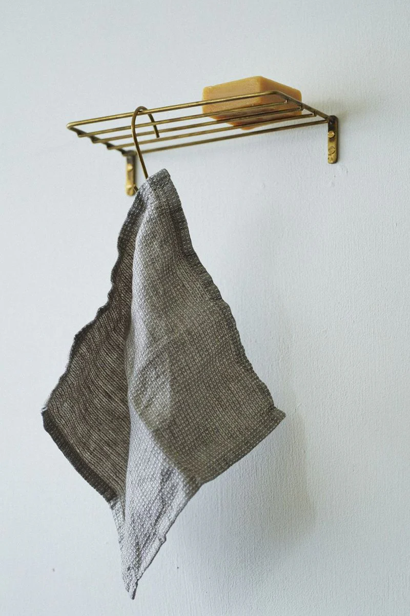 Fog linen work / Brass Wire Shelf - Image 3