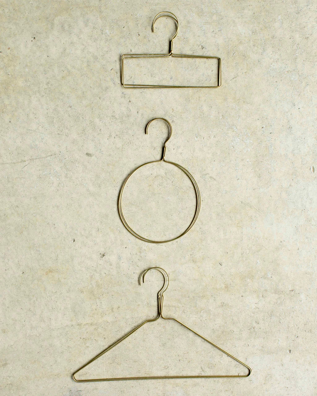 Fog linen work / Scarf Hanger - Image 4