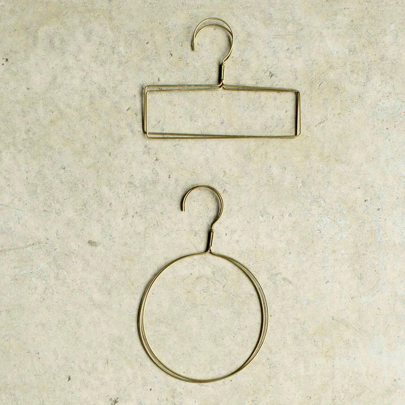 Fog linen work / Tie Hanger - Image 5