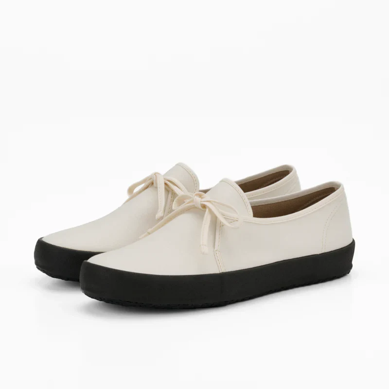 Folksy / Ivory