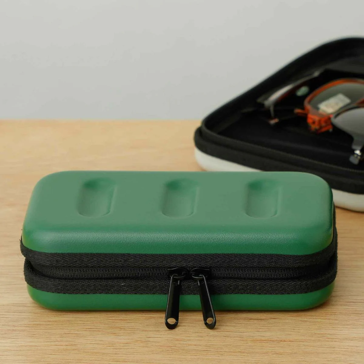 Hard Shell Case/ S - Image 9