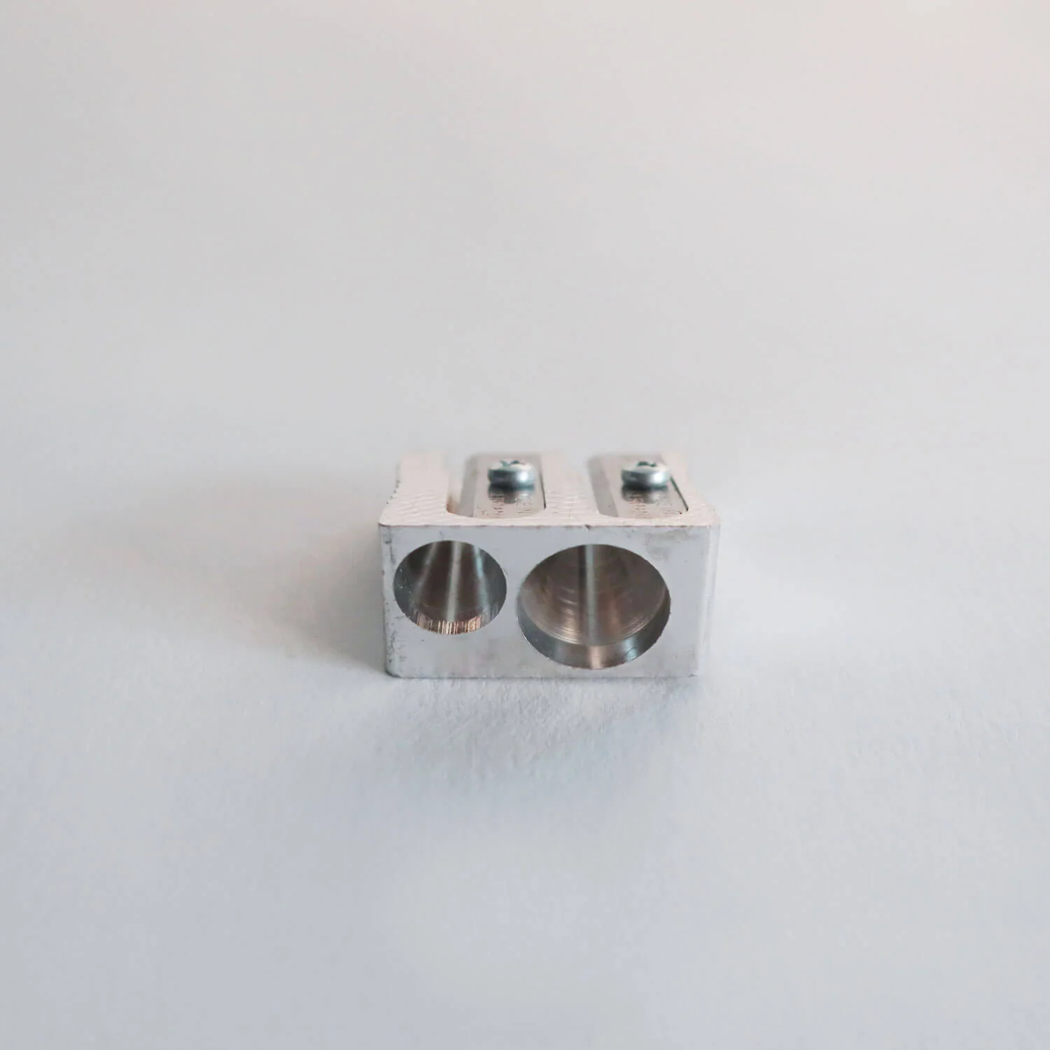 Magnesium 2 Hole Sharpener (M+R) - Image 2
