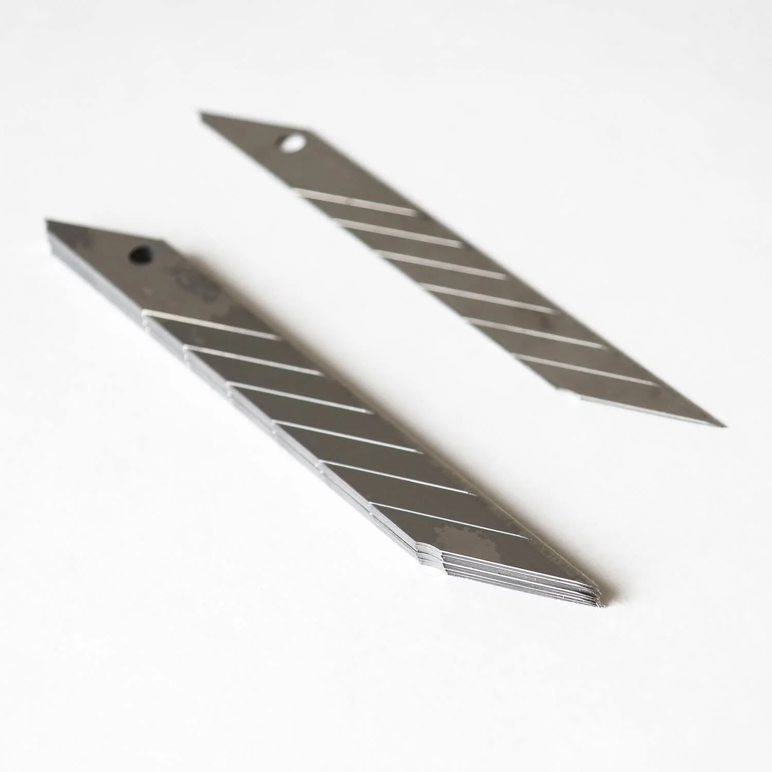NT Cutter Spare Blade BAD-21P (10 Pack) - Image 4