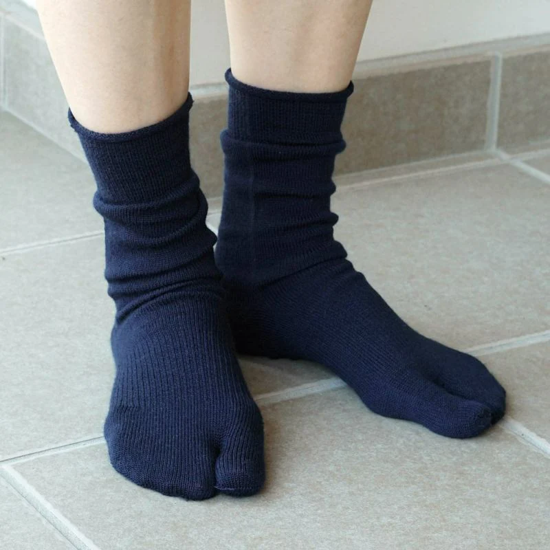 Relaxing Travel Socks / Medium - Image 12