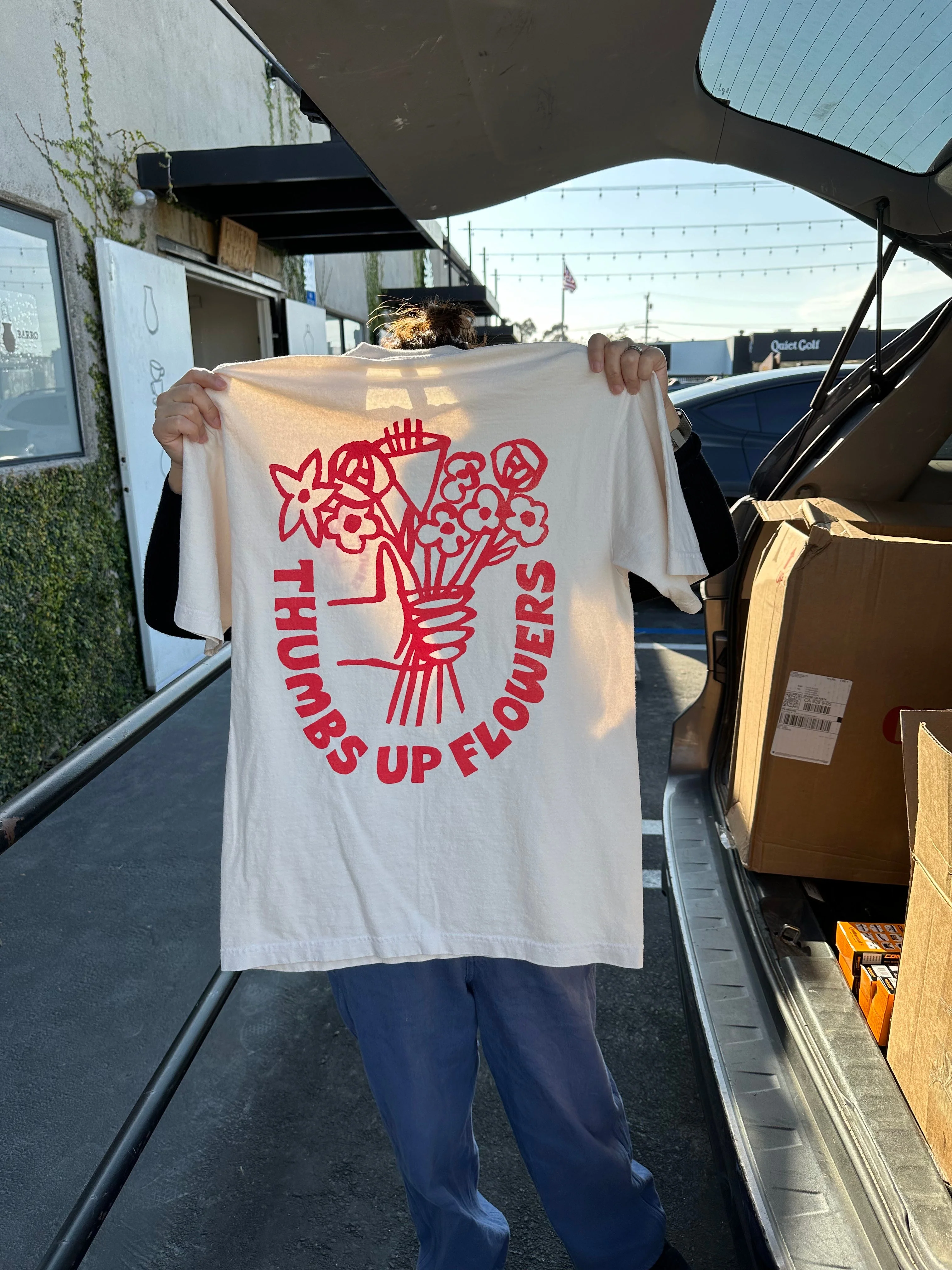 Thumbs Up Flowers Logo T-shirt / Cream - Image 3