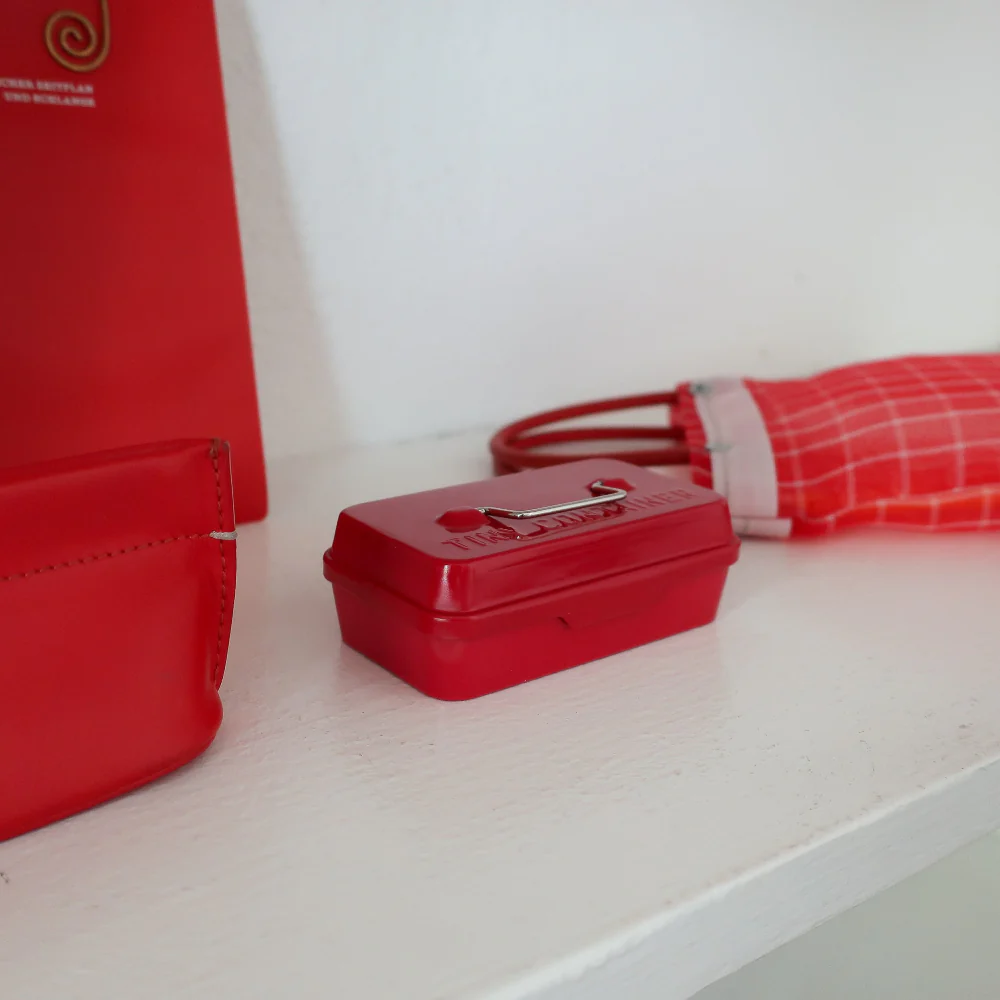 Tiny Container - Image 5