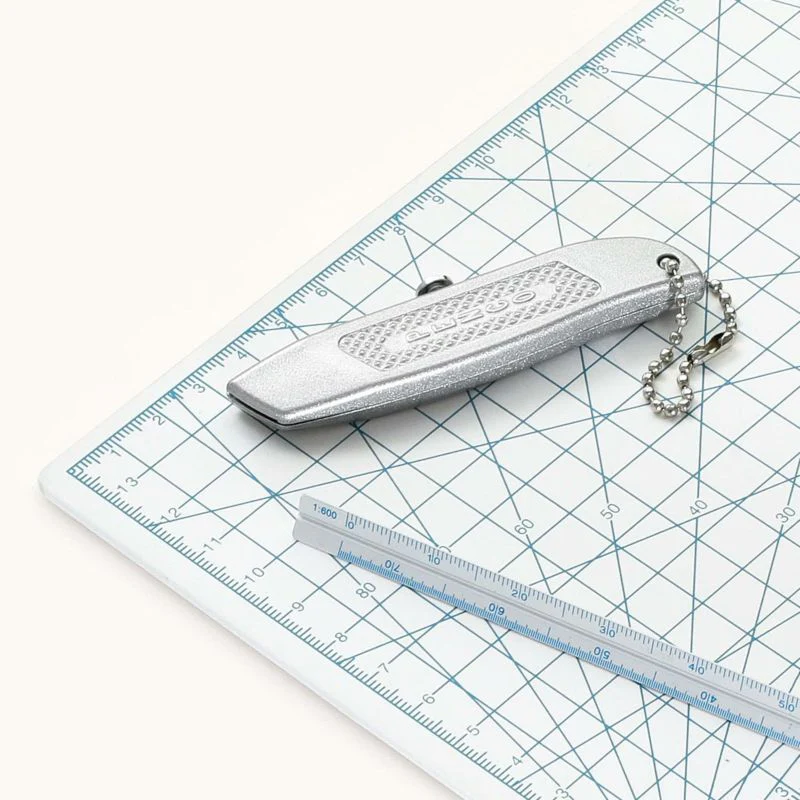 Utility Knife - Image 17