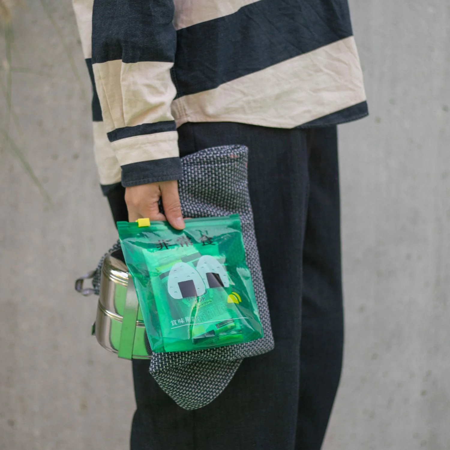 Zip-Top Bag / 6-pack / Medium - Image 17